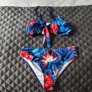 3 Piece NIP Vibrant Floral Bikini Set